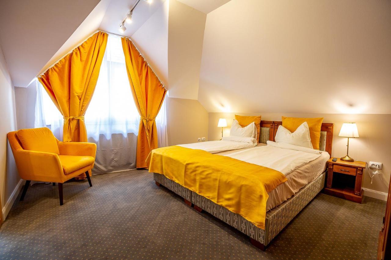 Casa Joseph Haydn Hotel Sighisoara Exterior photo